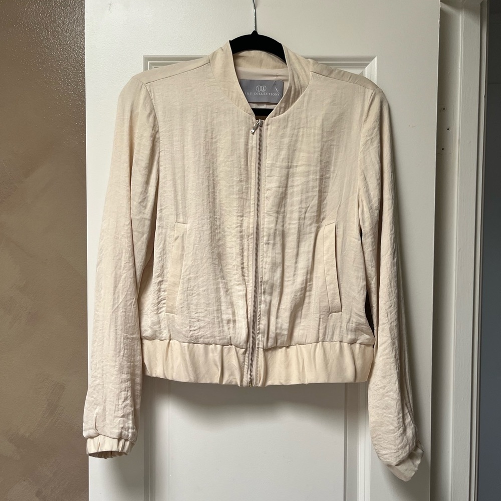 Silky cream bomber jacket
